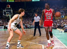 ボールを持つ ボールを持つ